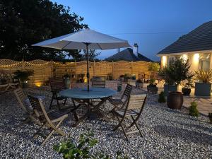 Κήπος έξω από το Toppesfield House B&B +75 φωτογραφίες