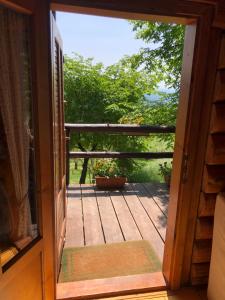 Gallery image of B&B Le Corone - Chalet nel Bosco in Cavalo