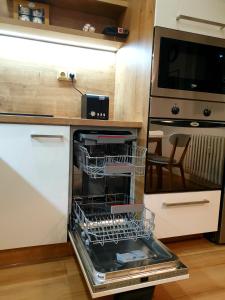 Kuchyňa alebo kuchynka v ubytovaní Apartmán Valérie, byt Valtice
