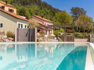 Foto dalla galleria di Albatros - swimming pool with sea view and terrace a Magliolo