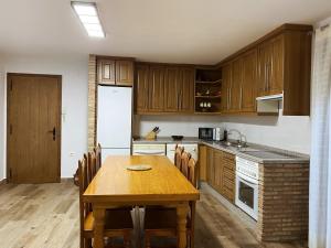 Kuchyň nebo kuchyňský kout v ubytování Casa Senagüilla