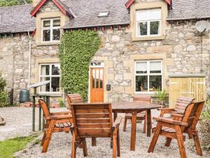 Gallery image of 2 Swordale Cottages in Dingwall