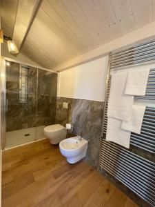 A bathroom at AFFITTACAMERE LA VOLPE