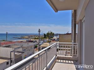 Fotografie z fotogalerie ubytování Marianthi Apartment by RentalsPro Services - Nea Moudania Halkidiki v destinaci Nea Moudania