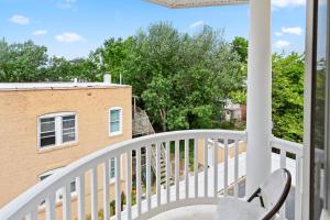 Rõdu või terrass majutusasutuses ❤️ The Top End Townhomes with Stunning Views On One-Of-A-Kind Rooftop Deck! WOW!