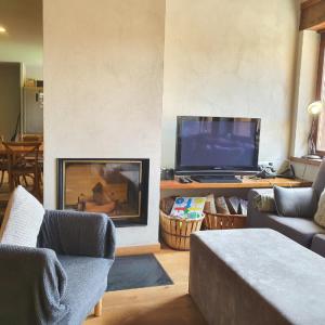 Vacation Home Casa en Ger centro de pueblo, Spain - Booking.com