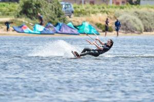 Hostia v ubytovaní Sunset Wave - STAGNONE KITESURF VILLAGE