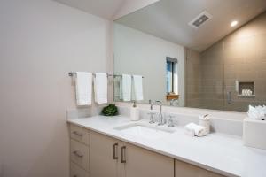 Bagno di New Listing In The NEW Signature Collection At Old Greenwood!