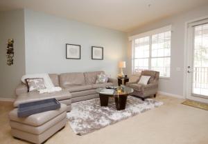 Shoreway Condo #231521