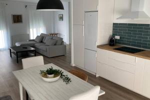 Köök või kööginurk majutusasutuses Apartamento nuevo, céntrico y tranquilo