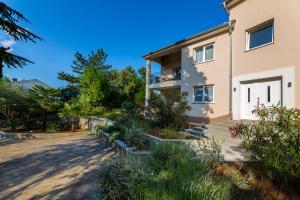 Zahrada ubytování Apartment Nada 1