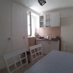 Kuhinja ili čajna kuhinja u objektu Vicky Apartments