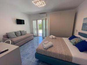 Gallery image of ITINERA Baia Verde Rooms and Breakfast in Gallipoli