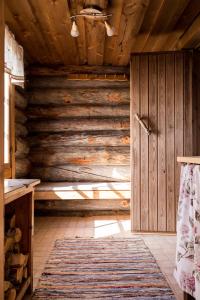 Fotografie z fotogalerie ubytování Napapiirin Järvilomat v destinaci Rovaniemi