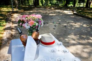 Zahrada ubytování Résidence Hôtelière 4 étoiles Les Mas du Grand Vallon