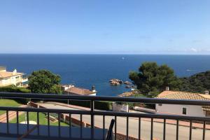Fotografie z fotogalerie ubytování Magnífico apartamento con piscina y vistas al mar v destinaci Sant Feliu de Guixols