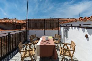 Balkón nebo terasa v ubytování Housingleón - Atico Gaudí