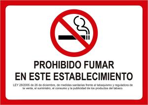a sign that says no smoking sign at Hotel A Palleira in Allariz