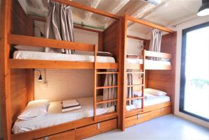 Gallery image of Ten To Go Hostel in Barcelona