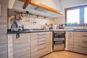Dapur atau dapur kecil di Lovely house in the most peacefull place of Grado