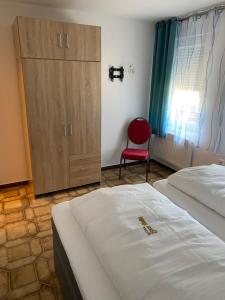 Postel nebo postele na pokoji v ubytování Ferienwohnung Siegen Eiserfeld 3