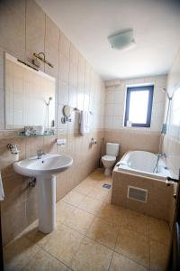 Koupelna v ubytování Hotel Clasic