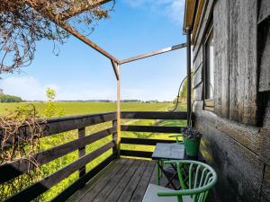 Zdjęcie z galerii obiektu Holiday Home Polderzicht by Interhome w mieście Zuid-Beijerland