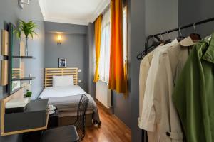 A bed or beds in a room at Sayeban Hotel Istanbul