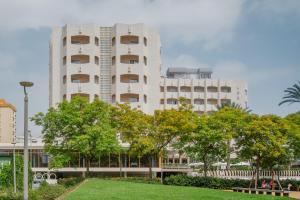 Gallery image of Hotel Los Robles in Gandía