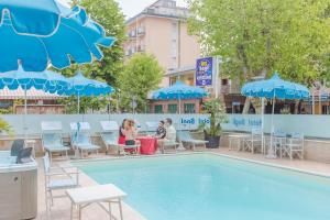 The swimming pool at or close to Hotel Cristina