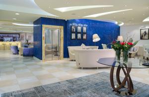 Lobby alebo recepcia v ubytovaní Erbavoglio Hotel + 37 fotografií