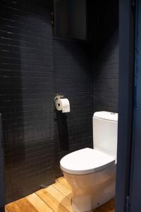 Confort Appartement 110 m² CleanNcosy Toulouse Hypercentre的一间浴室