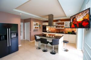 Kuchnia lub aneks kuchenny w obiekcie Iseroase House Deluxe