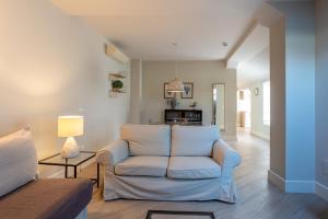 Posezení v ubytování Urbe10 Angel Suites 2 Bedrooms Apartment 4A