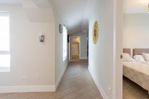 Posteľ alebo postele v izbe v ubytovaní Urbe10 Angel Suites 2 Bedrooms Apartment 4A