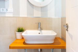 Kúpeľňa v ubytovaní Urbe10 Angel Suites 2 Bedrooms Apartment 4A