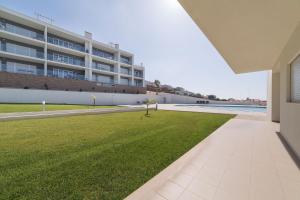 Gallery image of Muralha 2 - Holiday Apartments - By SCH in Nazaré