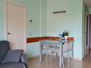 Kép Fantastic 3 bedroom apartment, 300m to the sea szállásáról Lloret de Marban a galériában