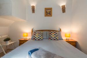 Casa Luna - 16th century traditional spanish village house ...