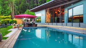 Bazén v ubytování Hotel Erasmus - Mein Genuss- und Wellnesshotel nebo v jeho okolí