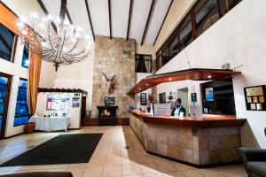Lobbyn eller receptionsområdet på Gooderson Drakensberg Gardens Golf & Spa Resort
