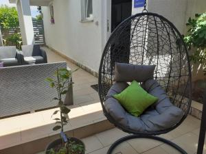 Posezení v ubytování New Lux Apartman Kala