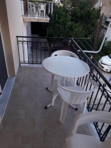 Gallery image of Giannis Studios in Nikiana