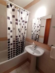 Uma casa de banho em Casas d'Almofala