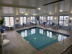 The swimming pool at or close to Best Western Premier NYC Gateway Hotel