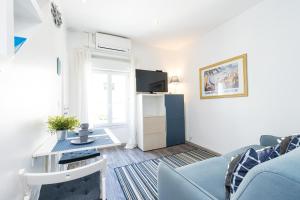 Et tv og/eller underholdning på Azur Studios Cannes