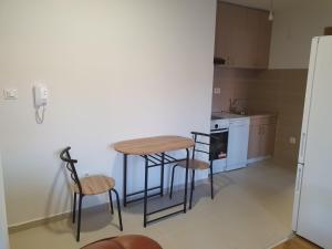 Photo de la galerie de l'établissement Sunny Hill Suite Ljubovic, à Podgorica