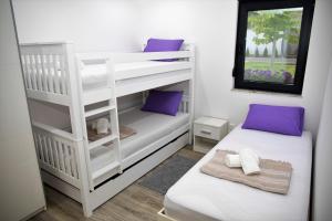 Postel nebo postele na pokoji v ubytování Luxury Villa Magic + 37 fotografií