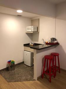 Nhà bếp/bếp nhỏ tại apartamento otima localizacao itaim bibi