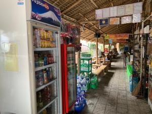Supermarket nebo jiné obchody v  apartmánu nebo okolí